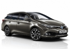 Toyota Auris Hybrid – parkování na modrých zónách ZDARMA!